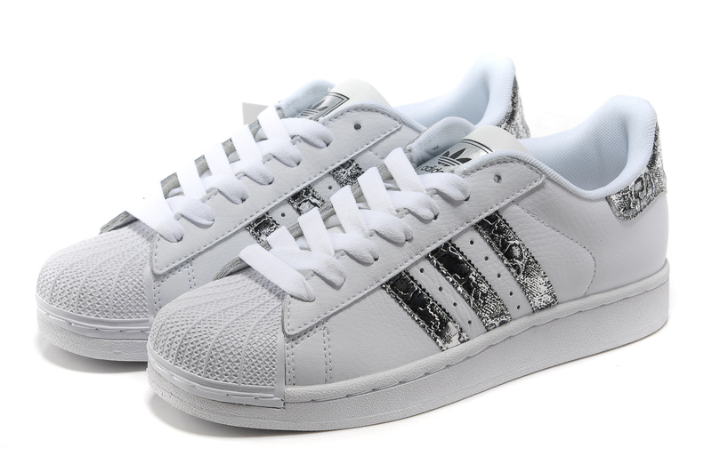 chaussures femme adidas originals